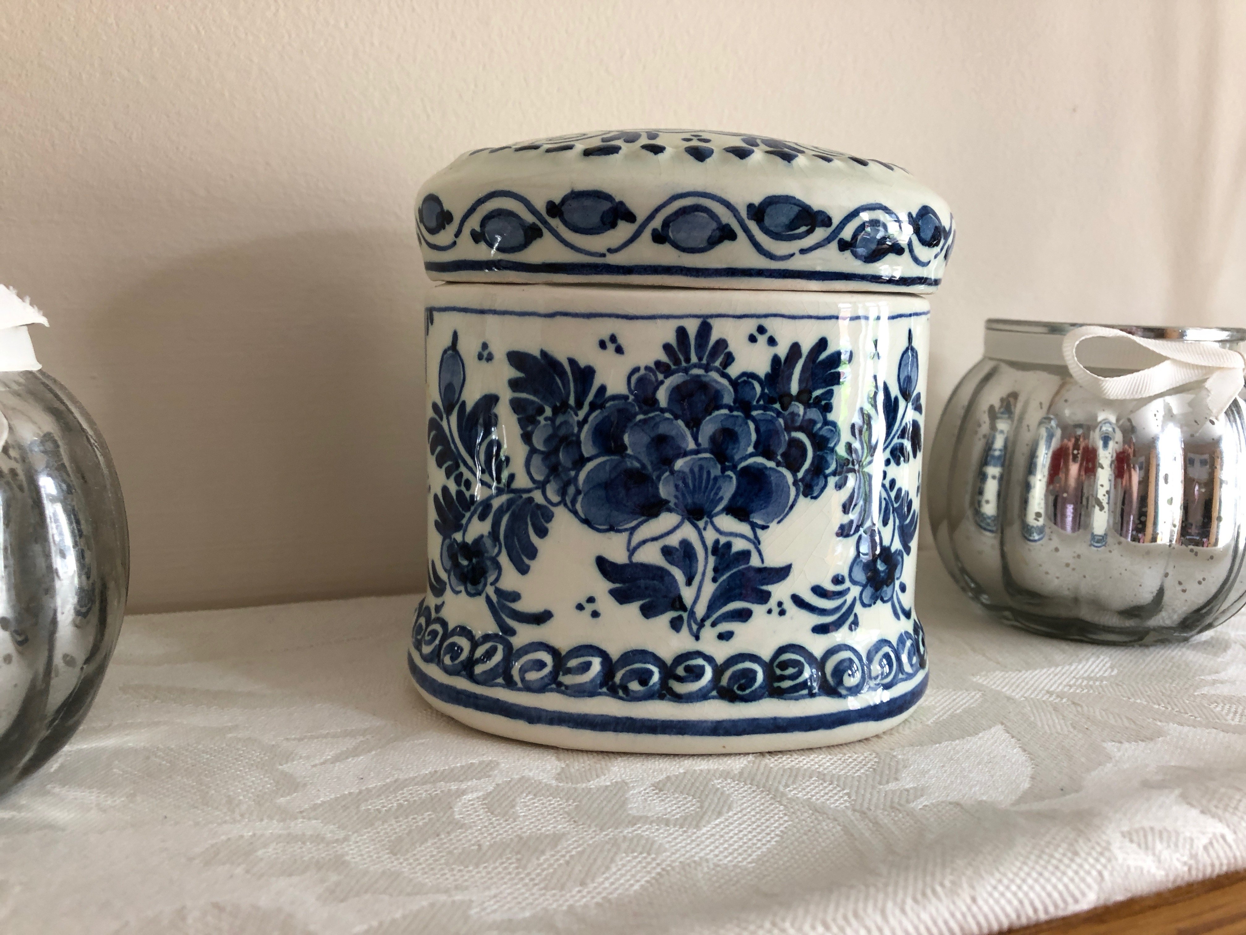 A wonderful little blue and white ceramic trinket box I picked up at a car boot sale. I love the colours and pattern. I think it could be inspiration to me for a new creation.