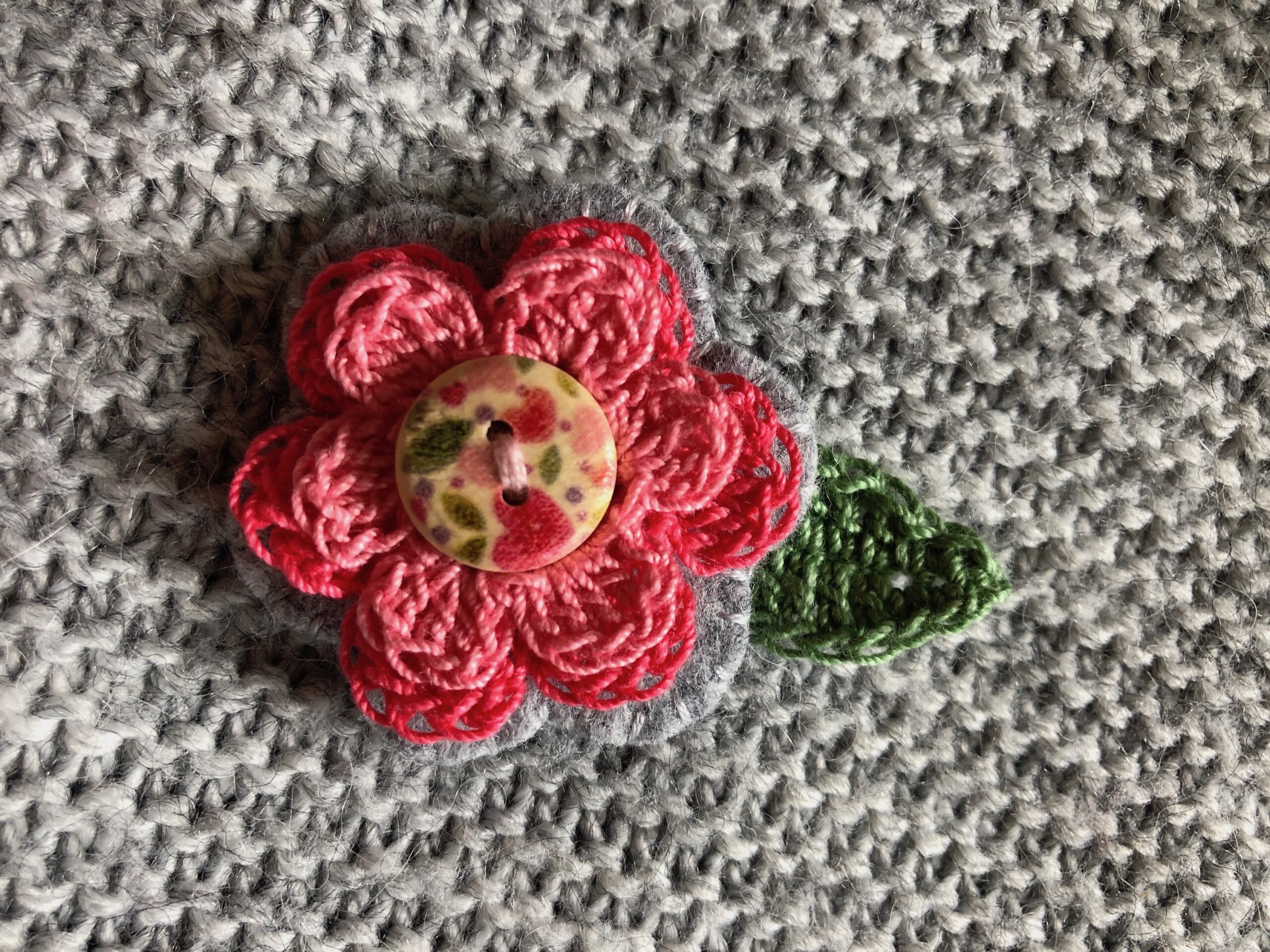 Little flower brooch.